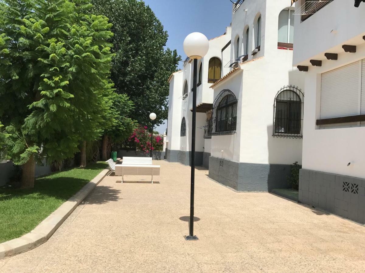 El Paraiso Torrevieja Esterno foto