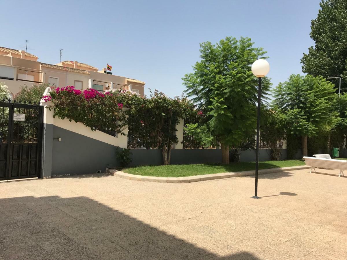 El Paraiso Torrevieja Esterno foto